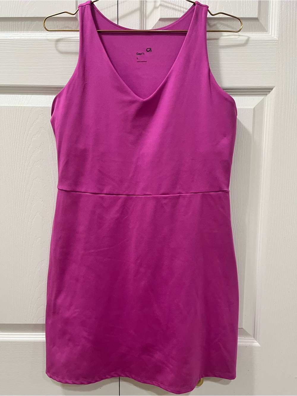 GapFit magenta tennis/ athletic dress size large.